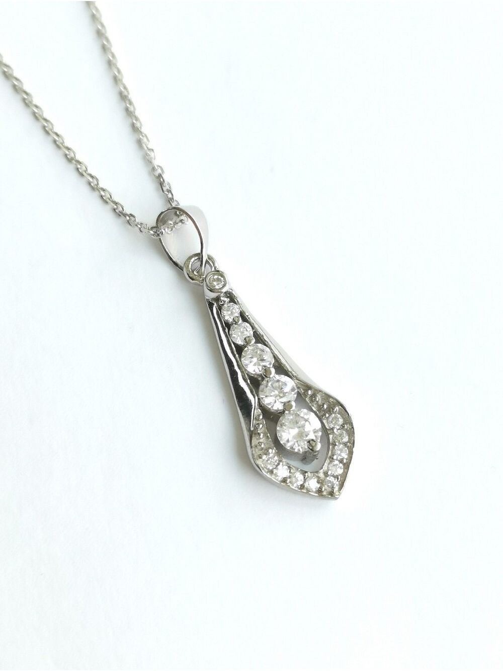 Sterling Silver Calla Lilly CZ Pendant Necklace 🆕